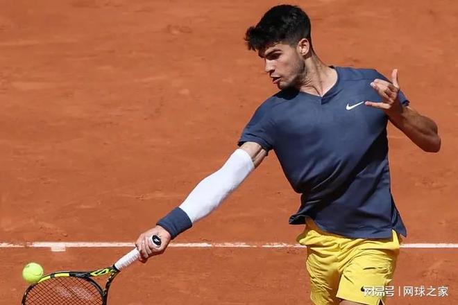 德甲联赛的 德甲联赛的