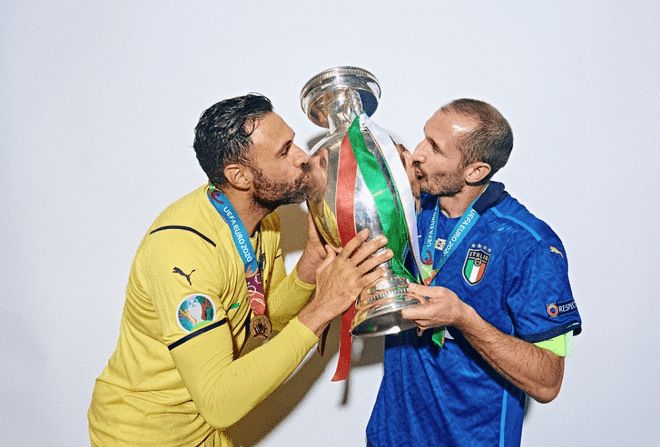 门德斯进球 门德斯进球